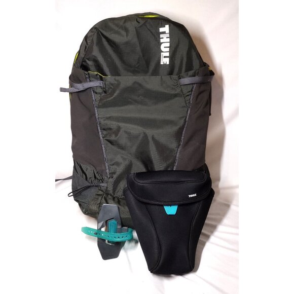 Thule Capstone 32 Liter Backpack Men's Fit Grey with DSLR Camera Holster - Picture 1 of 15